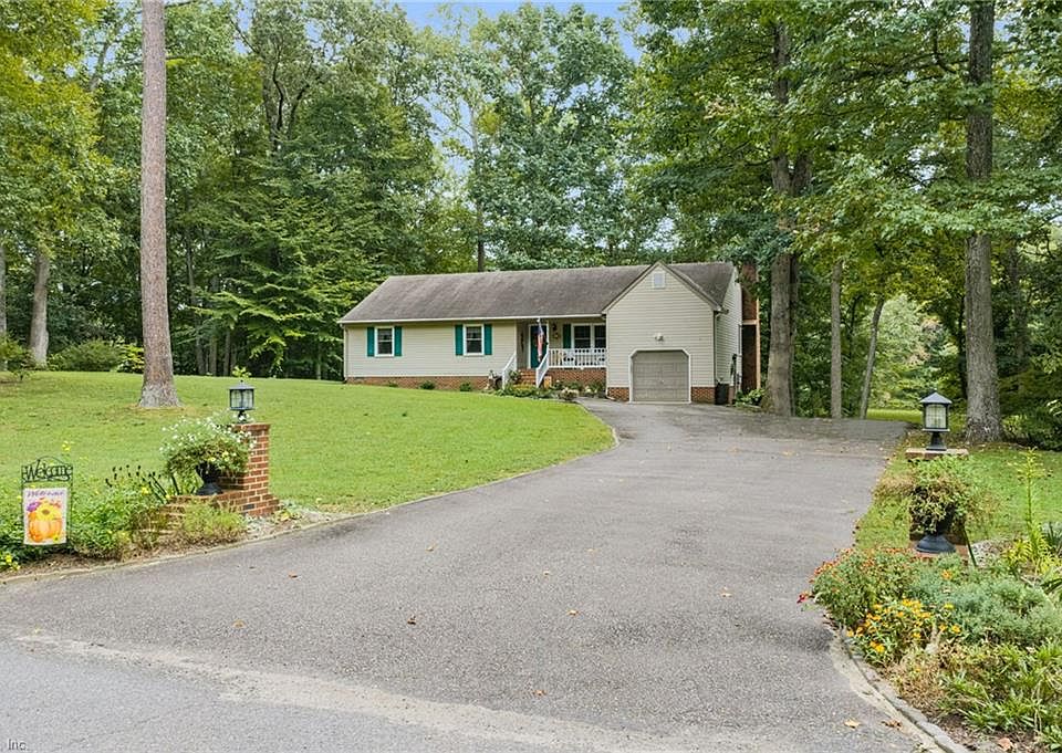 1st image of 9843 Spring Branch Dr