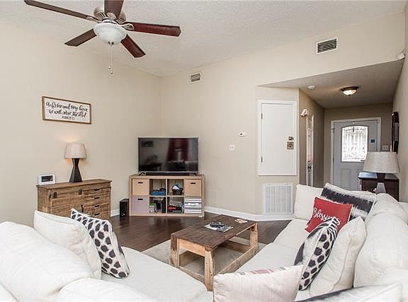 5th image of 4216 Lemans Dr