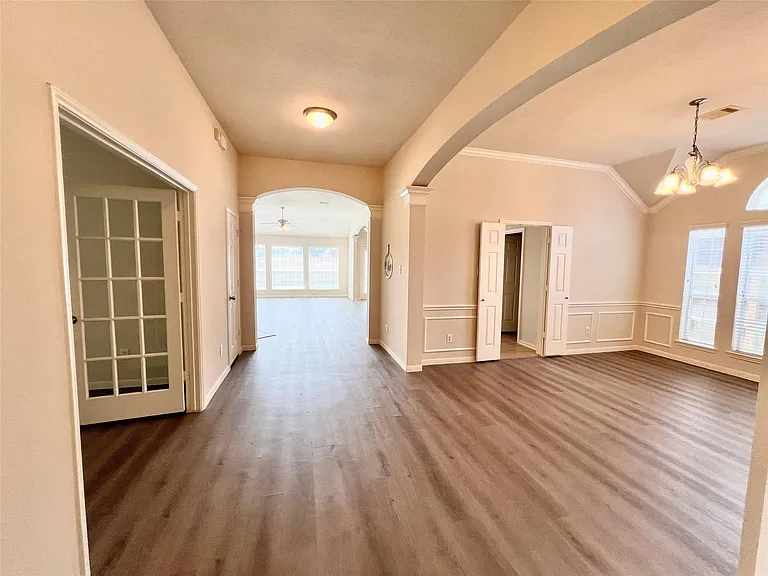 128 Emerald Loch Ln — Photo 13