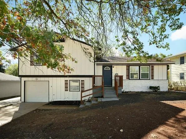 10708 College Ave, Kansas City, MO 64137