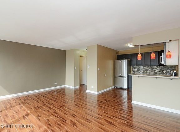 3rd image of 1440 N Lake Shore Dr APT 14B