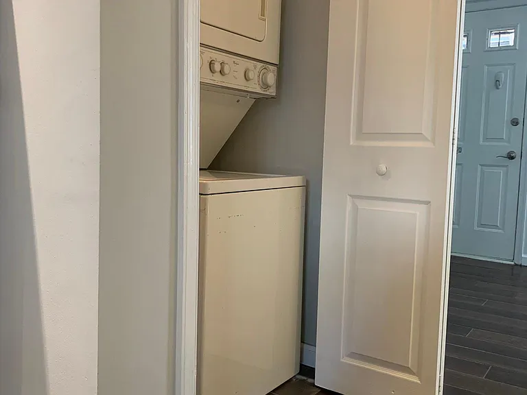washer and dryer in unit