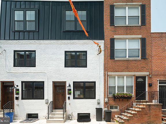 2nd image of 1038 S Dorrance St