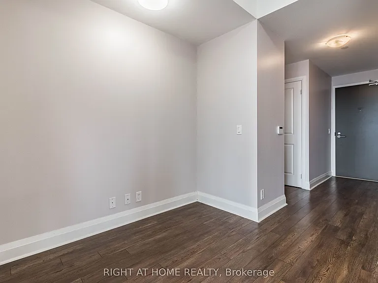 17 Zorra St #903 — Photo 25