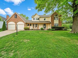 51333 Golfview Ct, Granger, IN 46530