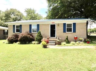 1943 Avondale St, Humboldt, TN 38343