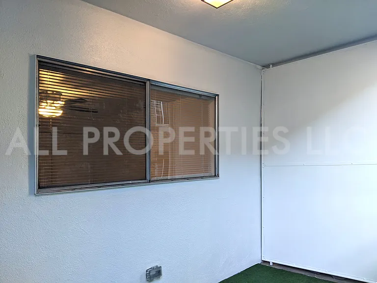 1200 N Emerson St #204 — Photo 21