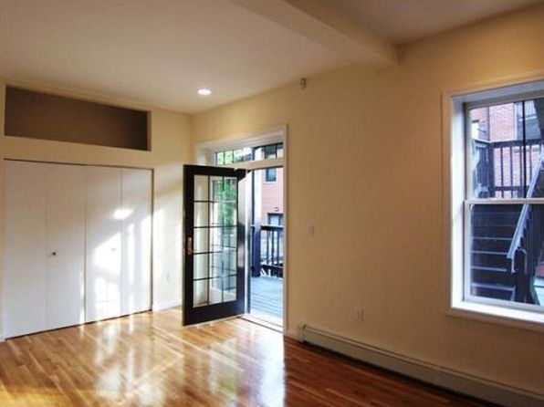 59 Fort Ave #1A