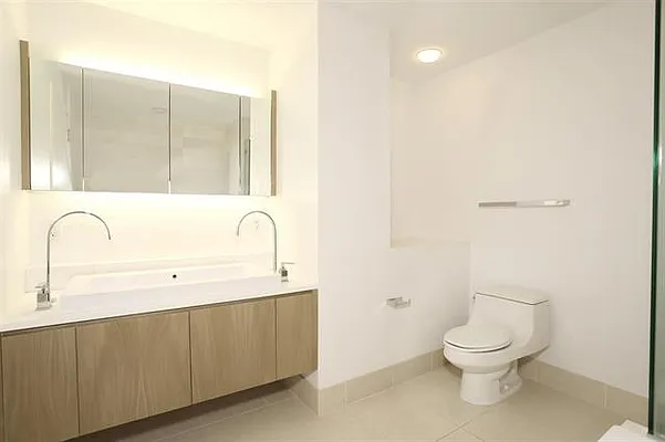 Sold by Weichert/Exchange Place | media 6