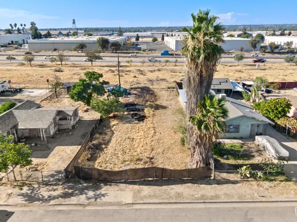 1900 Padre St, Bakersfield, CA 93307