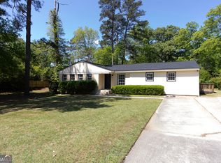 102 Stanley Ter, Warner Robins, GA 31088