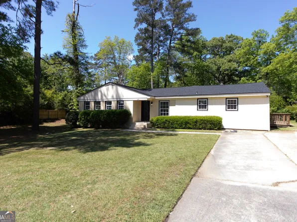 102 Stanley Ter, Warner Robins, GA 31088