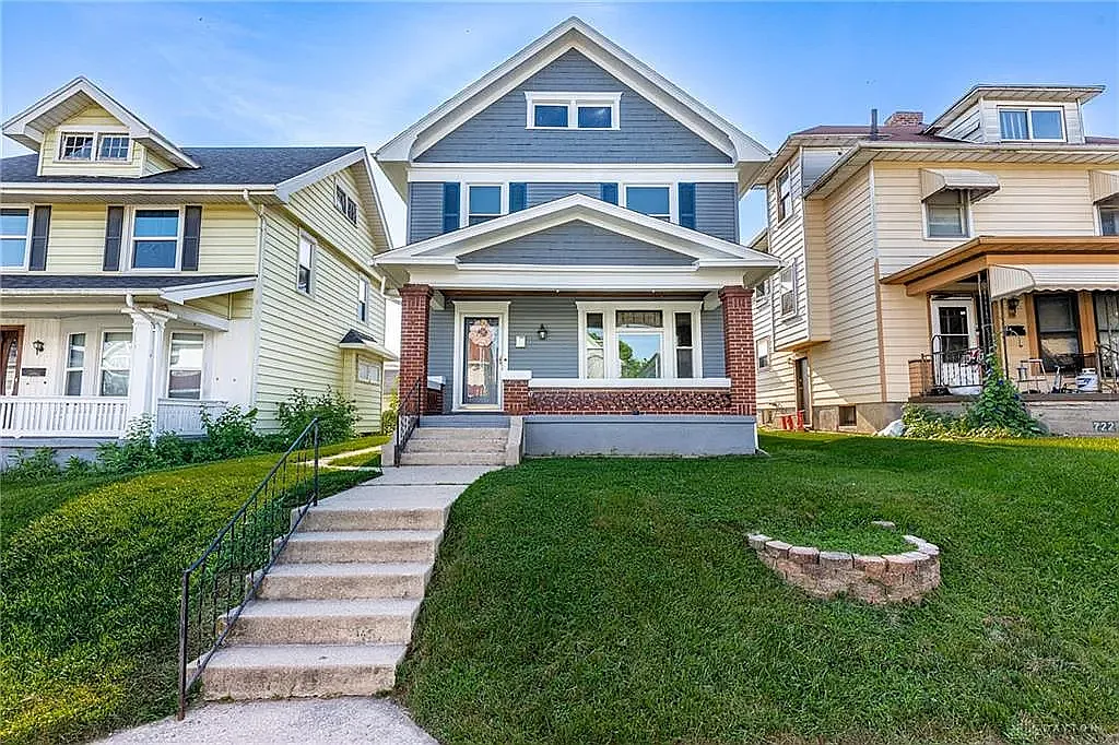 4 bed, 2.5 bath, 1461 sqft, $1,350 — Photo 1