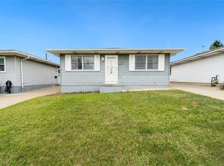 4245 Ridgeview Rd, Cleveland, OH 44144