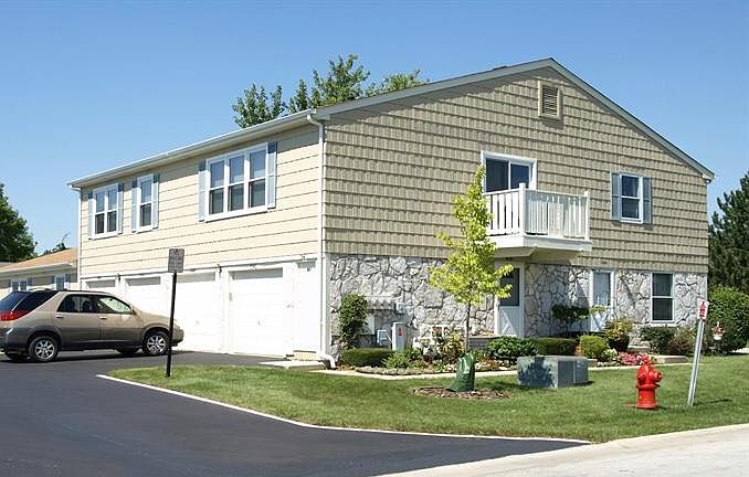 1st image of 1044 Hampton Hbr