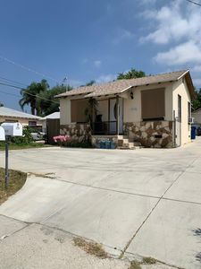 10530 Langmuir Ave, Sunland, CA, 91040