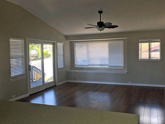 4th image of 75-208 Malulani Dr