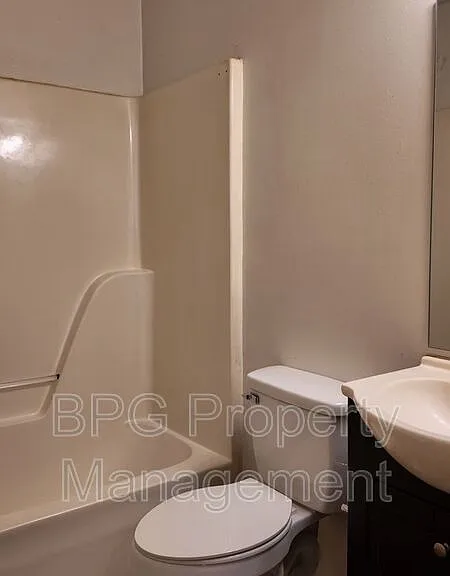 205 N Main St #6 — Photo 10