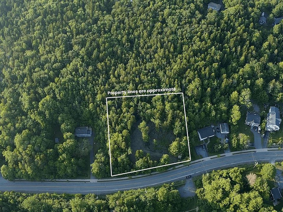 1st image of 950 Fall River Rd