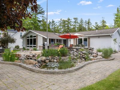 8089 Aarwood Trl NW, Rapid City, MI, 49676