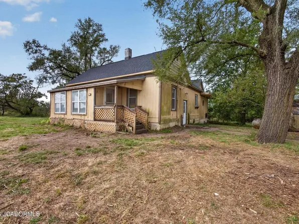 11842 State Highway 5, Versailles, MO 65084