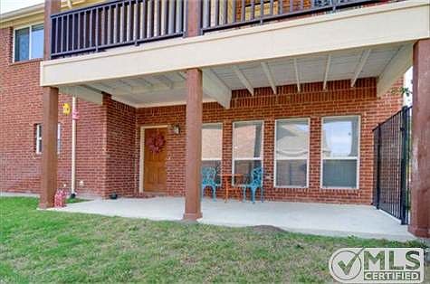 3rd image of 9423 Penton Pl