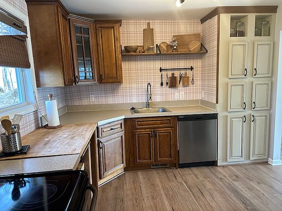 5th image of 5080 Greenbrook Cir #5080