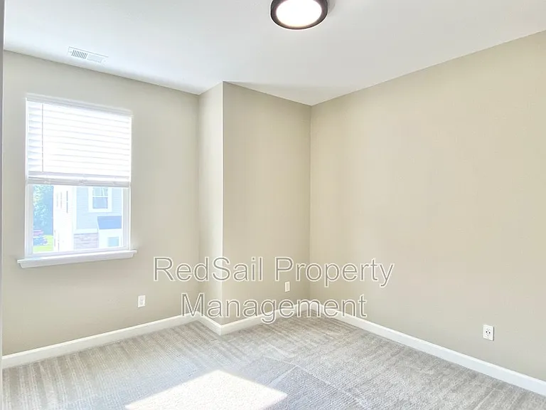 2000 Laycock Ln #102 — Photo 20