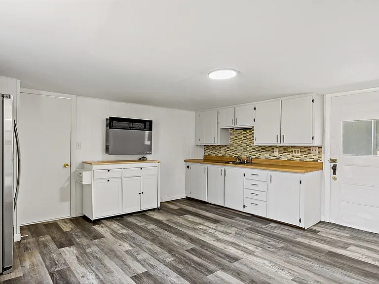 63 W Carpenter St #2-R — Photo 5