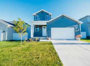 4746 E Silver Moon Dr, Eagle Mountain, UT 84005