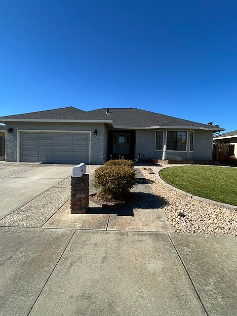 1st image of 1551 Ghione Dr