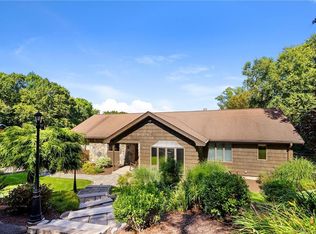 86 Notch Rd, Bolton, CT 06043