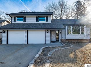 1105 Bluff St, Bellevue, NE 68005