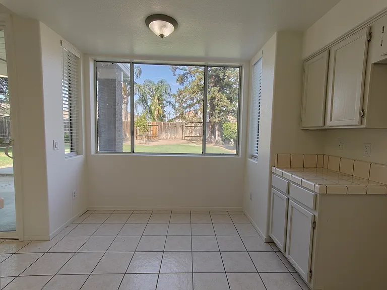 7608 Sutters Mill St — Photo 12