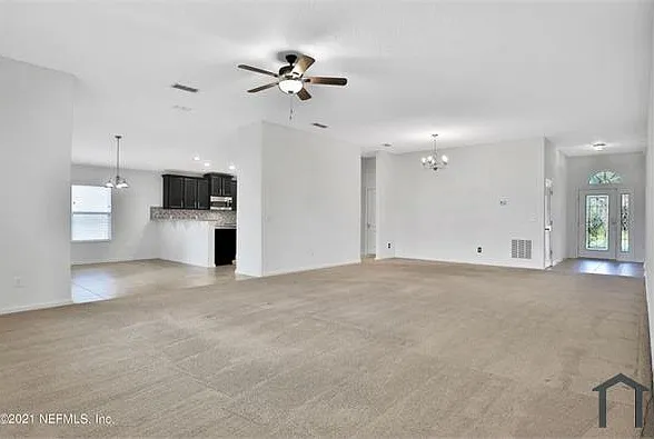 276 W Adelaide Dr — Photo 15