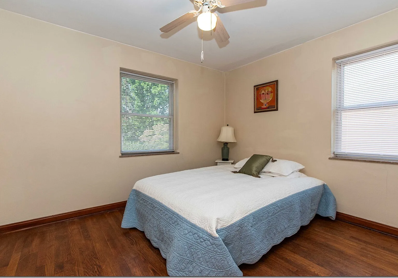 Warren Road Duplex — Photo 3