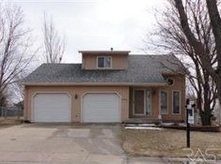 4505 E Belmont St, Sioux Falls, SD 57103