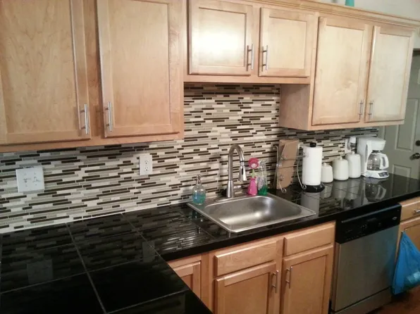 2014 Sidney St, Pittsburgh, PA 15203