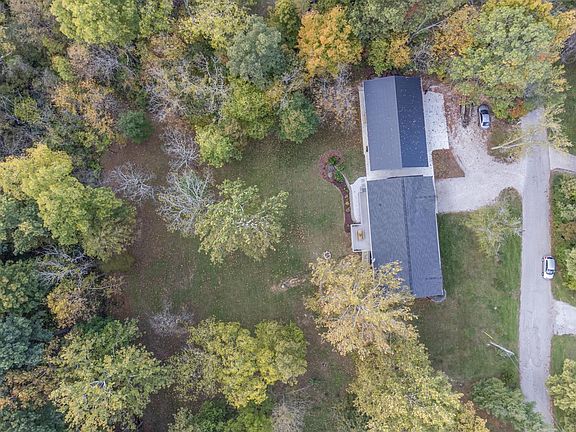 2nd image of 2644 Jenny Lynn Dr