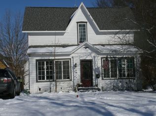 246 W Slosson Ave, Reed City, MI 49677