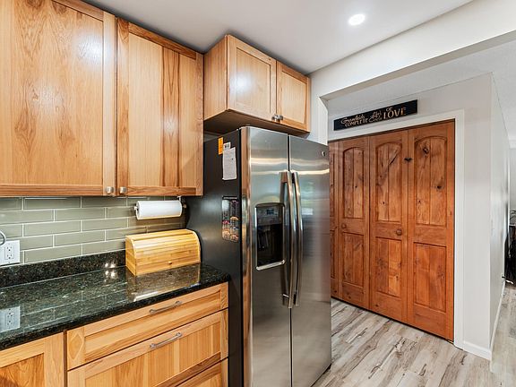 5th image of 5627 Green Circle Dr APT 113