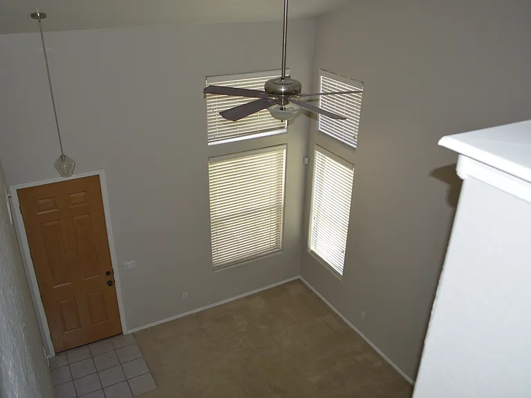 1225 N 36th St #1060 — Photo 25