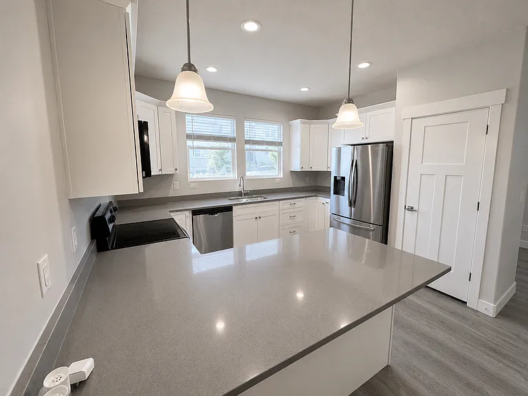 4492 W Watchmen Way — Photo 7