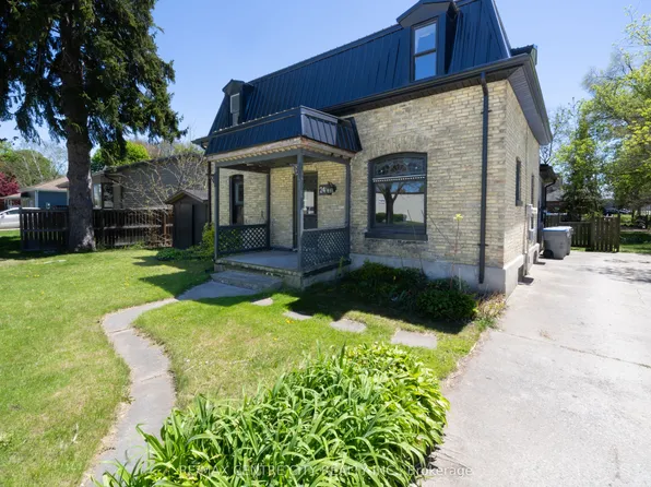 240 Maitland St, Strathroy Caradoc, ON N7G 1S9