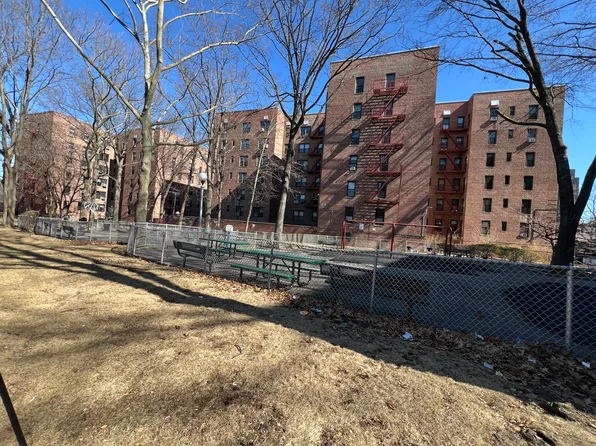 33-44 Junction Boulevard image 29 of 29