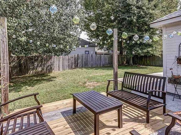 5th image of 14192 Parkridge Dr