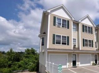 50 Crown Point Dr, Dover, NH 03820