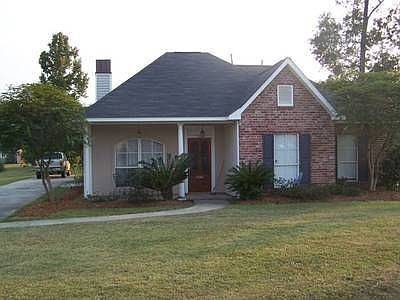 2nd image of 32461 Magnolia Ct