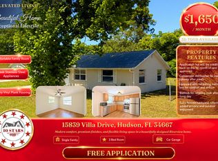 15839 Villa Dr, Hudson, FL 34667