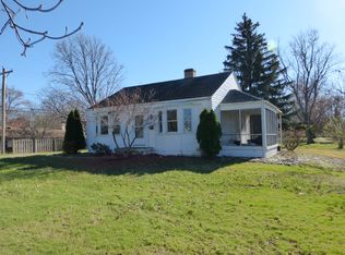 2615 E Lost Bridge Rd, Decatur, IL 62521